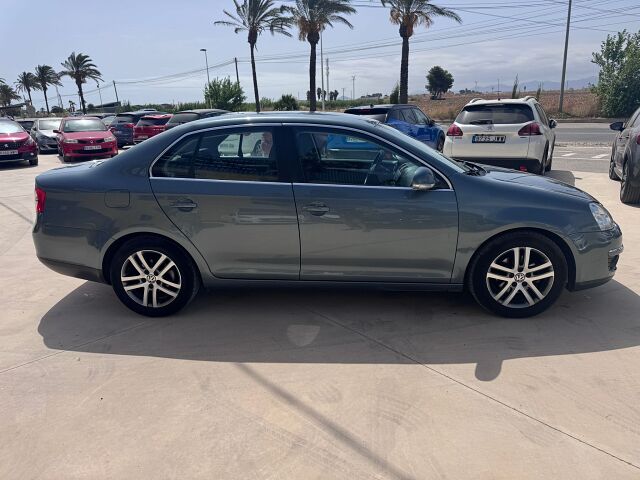 VOLKSWAGEN JETTA ADVANCE 1.9 TDI AUTO SPANISH LHD IN SPAIN ONLY 49000 MILES 2007